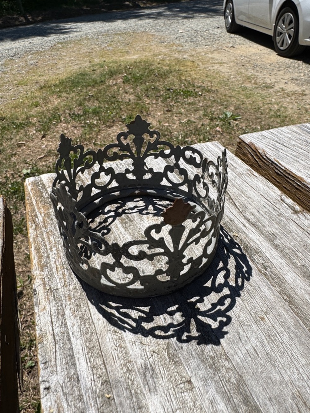 Decorative Pierced Tin Zinc Filigree Crown Princess